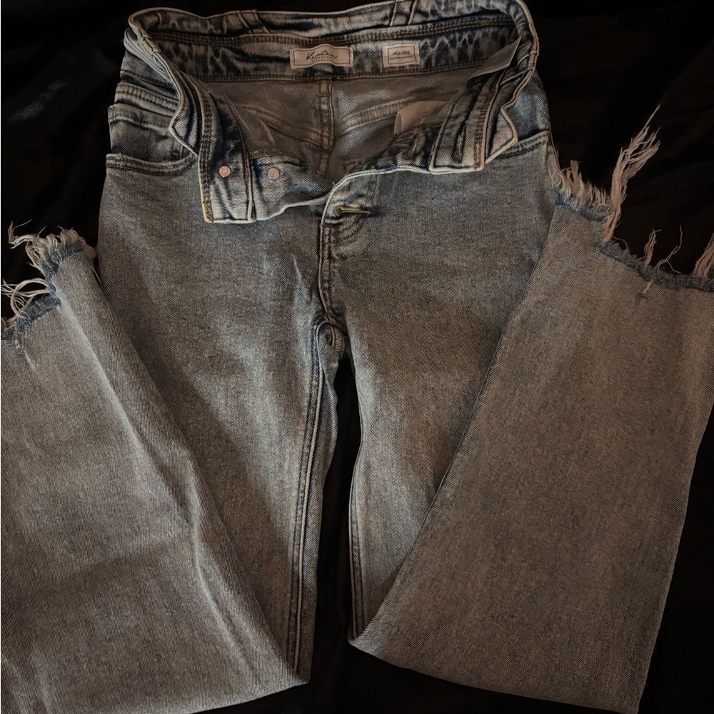 American Eagle Outfitters Light Blue Frayed Hem Straight Leg Jeans